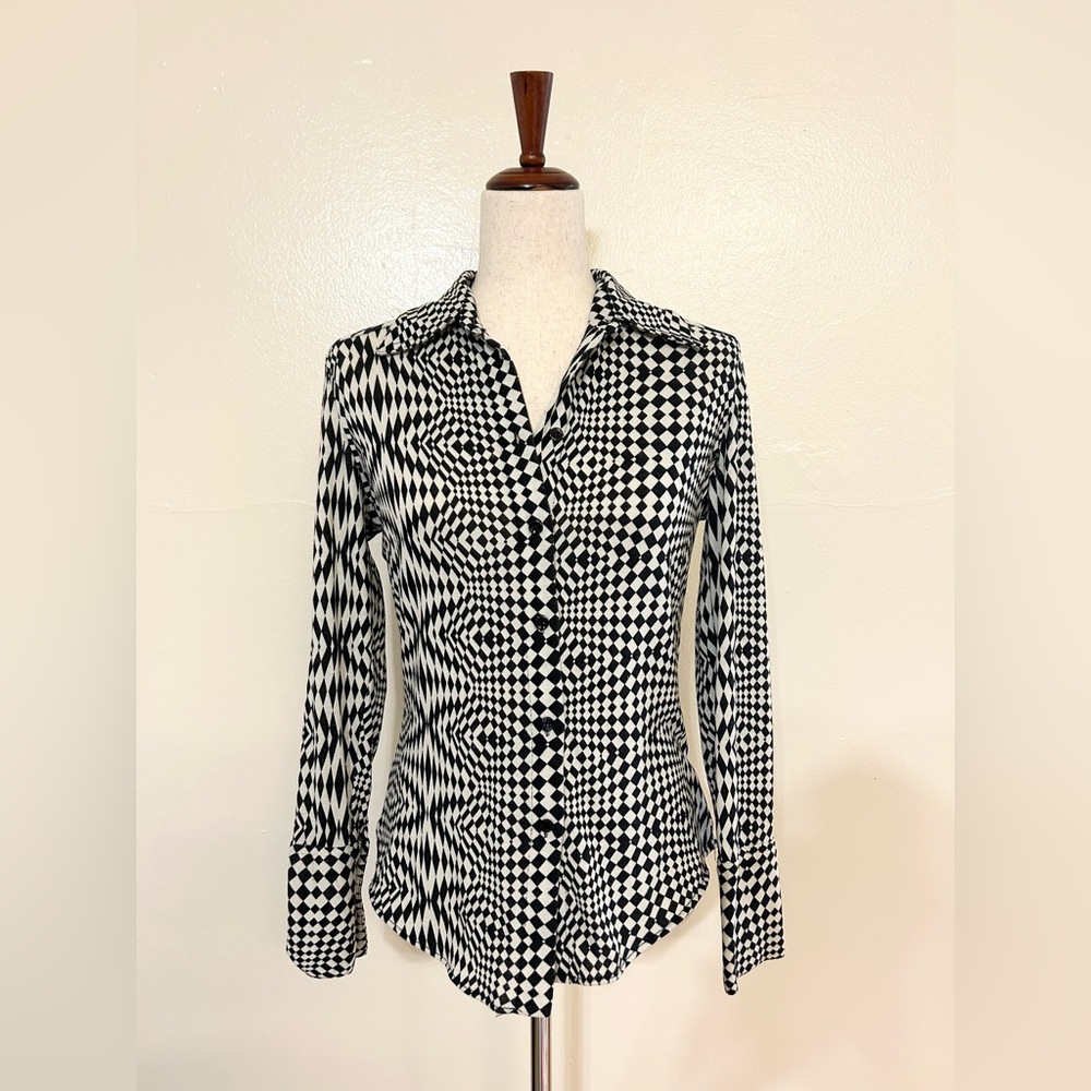 Zara Black and White Groovy Checkered Long Sleeve Button-up Blouse
